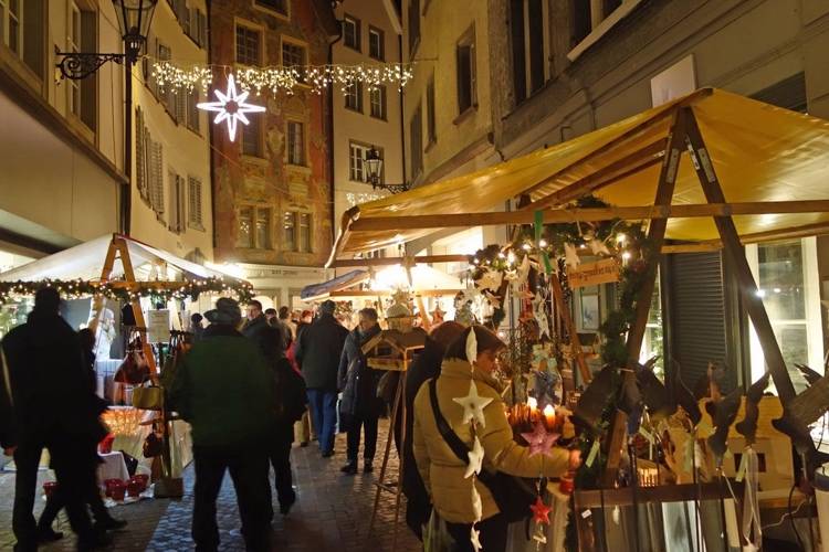 Morgen öffnet der Churer Weihnachtsmarkt seine Tore