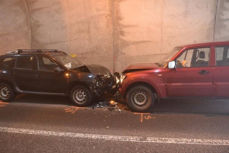 Zwei Verletzte nach Kollision in Tunnel
