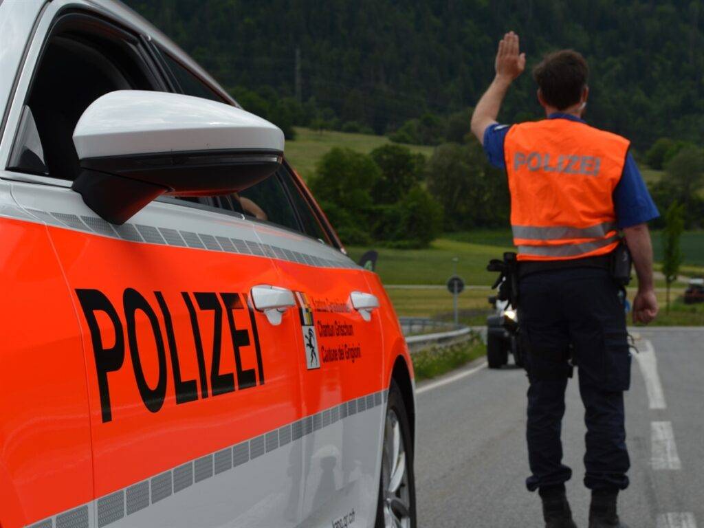Polizei stoppt Flucht-Fahrzeug