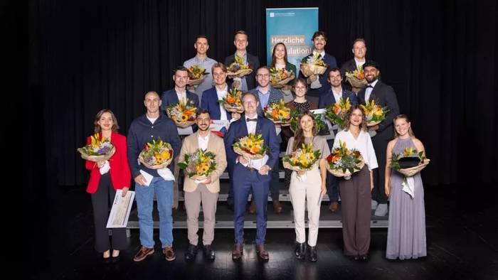 FHGR hat 423 Bachelor- und Masterdiplome verliehen