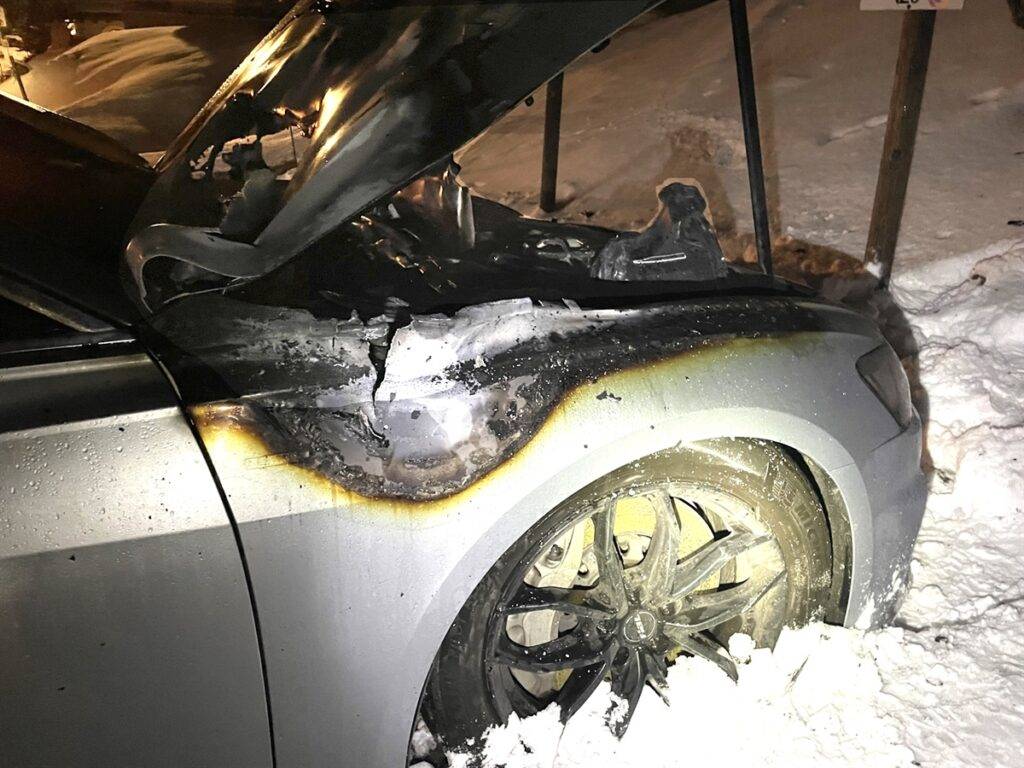 Auto in Pontresina ausgebrannt