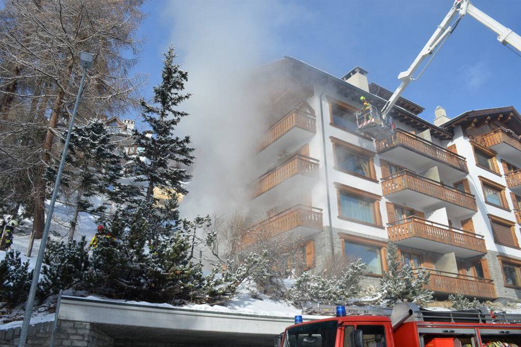 Brand in Mehrfamilienhaus in St. Moritz