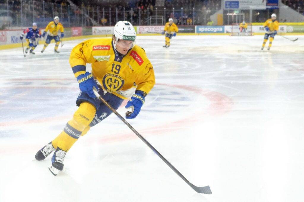 Post-Spengler-Cup-Blues in Kloten – starke Reaktion gegen Ambri